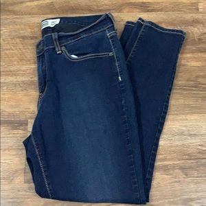 Signature Levi Strauss & Co curvy skinny jeans 14M